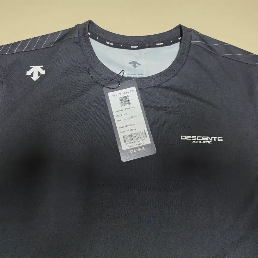 [BUNJANG] Descente Genuine Summer Performance Short Sleeve T-Shirt XL / 데상트정품 여름 기능성 반팔티셔츠 새상품급 판매합니다.