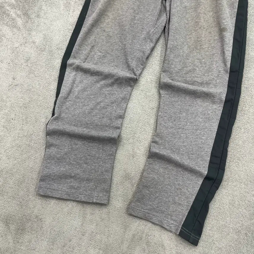 [BUNJANG] Nike Grey Training Pants / L 나이키 회색 트레이닝 팬츠