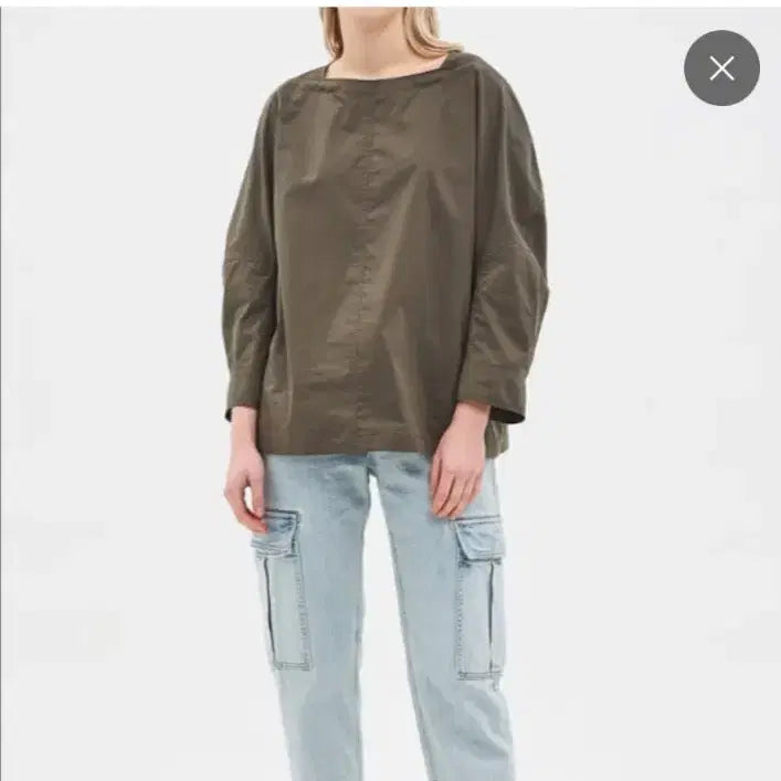 [SOLD OUT] 한섬 시스템 커버드소매 오버핏 블라우스