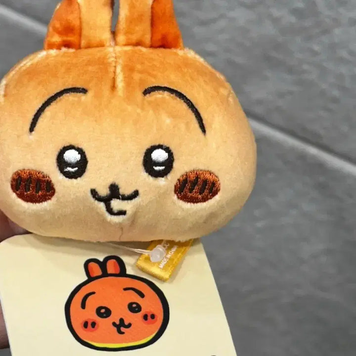 [BUNJANG] Chiikawa Bakery Usagi Mascot / 치이카와 베이커리 마스코트 우사기 키링 먼작귀