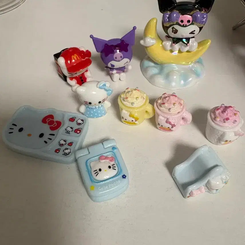 [BUNJANG] Sanrio Characters Miniature Ornaments Set / 산리오 캐릭터 미니어쳐 장식품 세트