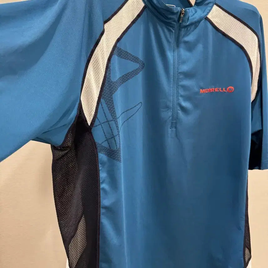[BUNJANG] Merrell Half-Zip Short-Sleeve T-Shirt Size 105 / 머렐 MERRELL 반집업 반팔티셔츠 105사이즈