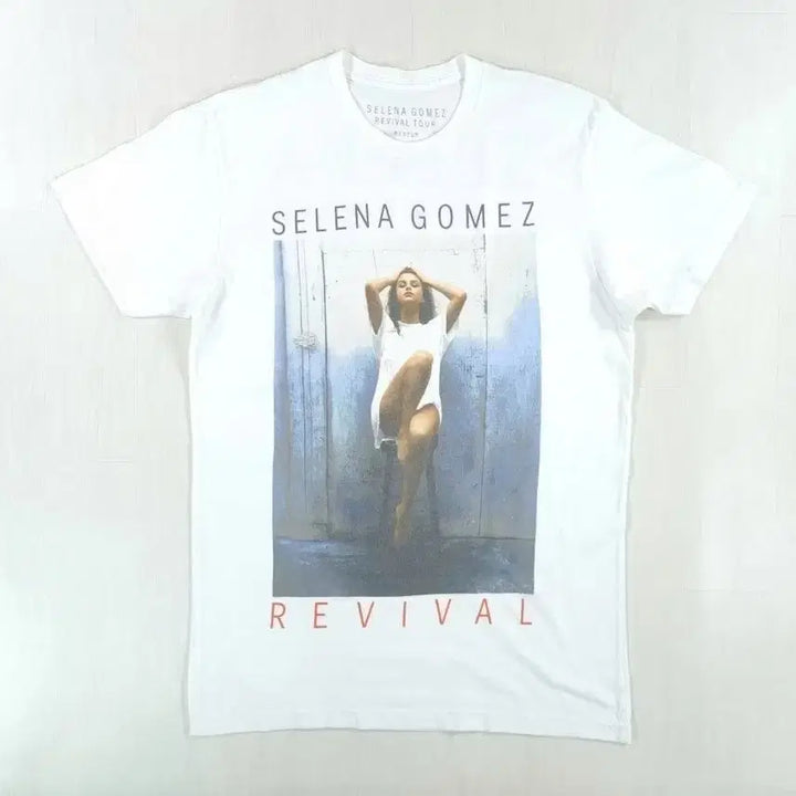[BUNJANG] Selena Gomez Revival World Tour T-Shirt Medium / 셀레나 고메즈 월드투어 반팔 티셔츠 M