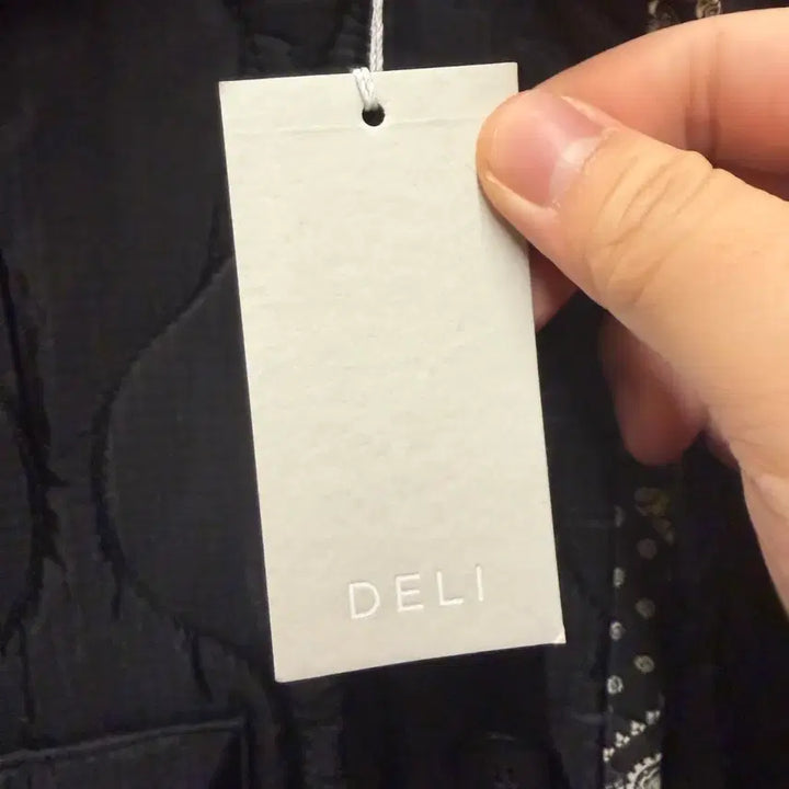 [BUNJANG] Deli Quilting Paisley Jumper / 델리 퀼팅 페이즐리 점퍼