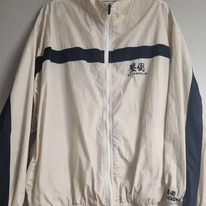 [BUNJANG] Abdo Windbreaker Size M / 압도 바람막이