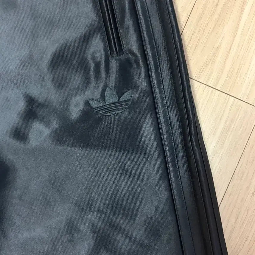 [BUNJANG] Adidas Track Shorts Bermuda Pants Black / 아디다스 트랙 쇼츠 블랙 버뮤다 팬츠