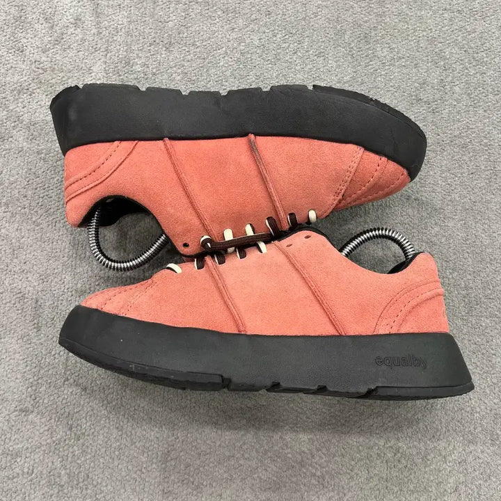 [BUNJANG] Equal-B 240 Suede Sneakers / 240 이퀄비 스웨이드 운동화