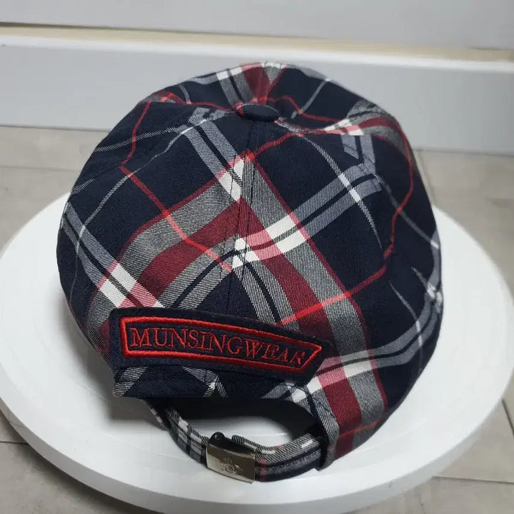 [BUNJANG] Munsingwear Original Penguin Check Pattern Ball Cap Free-Size / 먼싱웨어 오리지널 펭귄 체크 패턴 볼캡 Free-Size
