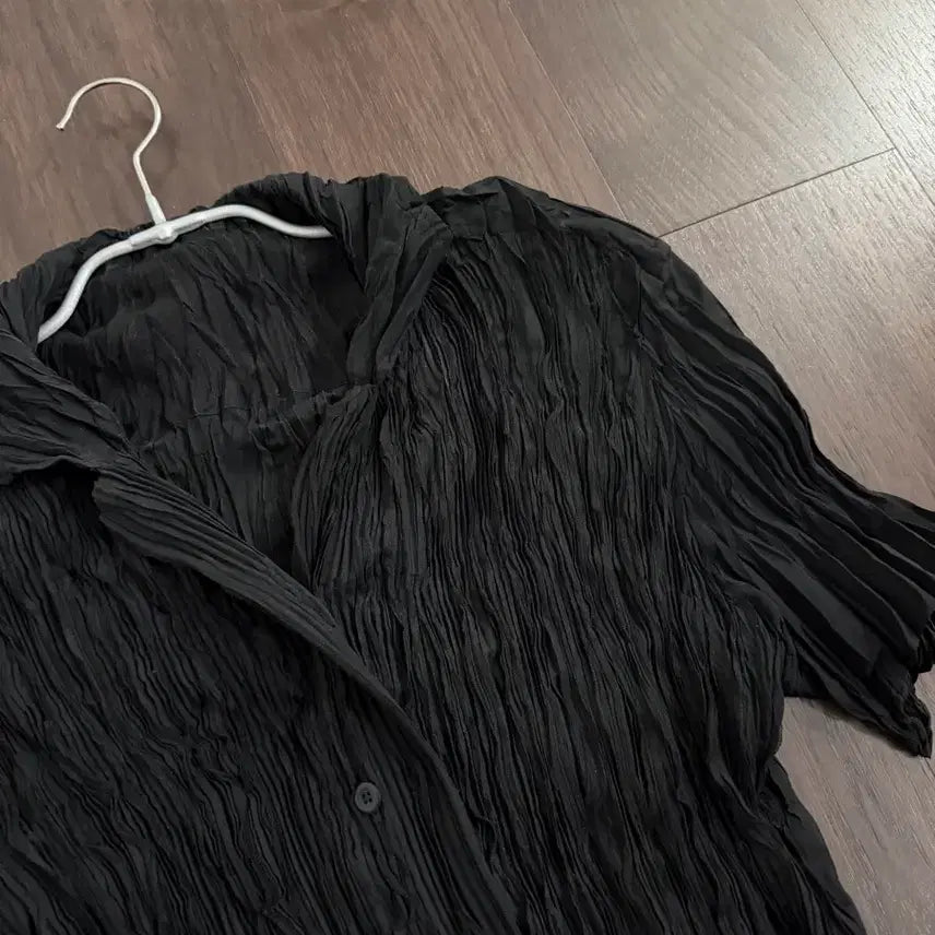 [BUNJANG] Issey Miyake Wrinkle Pleats Short Sleeve Blouse / 이세이미야케 링클 플리츠 반팔 블라우스