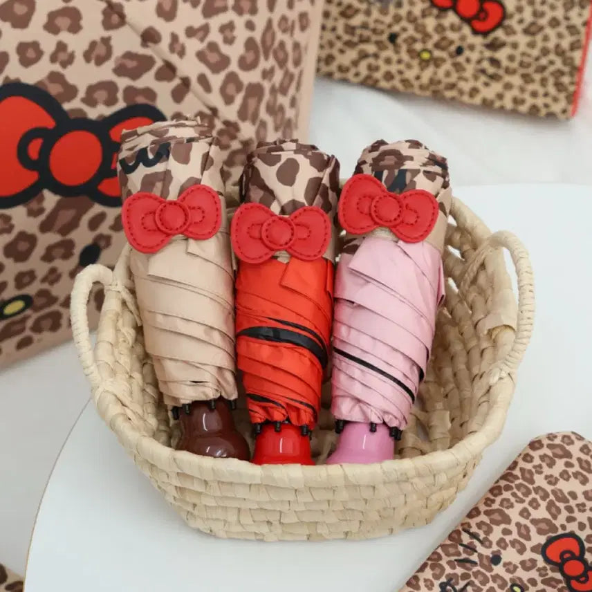 [BUNJANG] Sanrio Hello Kitty Leopard 5-Section Automatic Umbrella / 신상 산리오 레오파드 헬로키티 5단 양우산 새상품