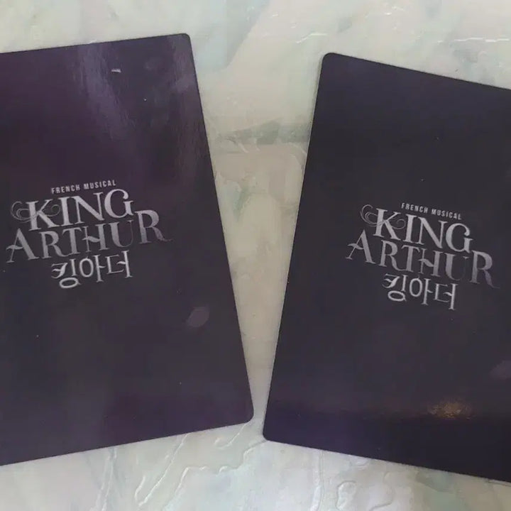 [BUNJANG] Musical King Arthur Photocard Bundle Set (Go Hoon-jung, Hong Yun-hee) / 뮤지컬 킹아더 포토카드(고훈정.홍륜희) 2장 일괄