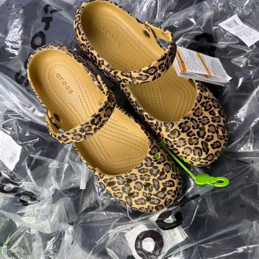 [BUNJANG] Crocs Classic Ballet Flat Sandals Slippers / 크록스 클래식 발레 플랫 샌들 슬리퍼