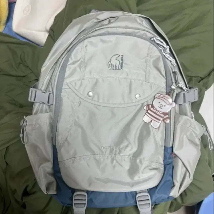 [BUNJANG] Nordisk Vanni Backpack Light Grey / (29L)노르디스크 베니 백팩 라이트그레이 팝니다