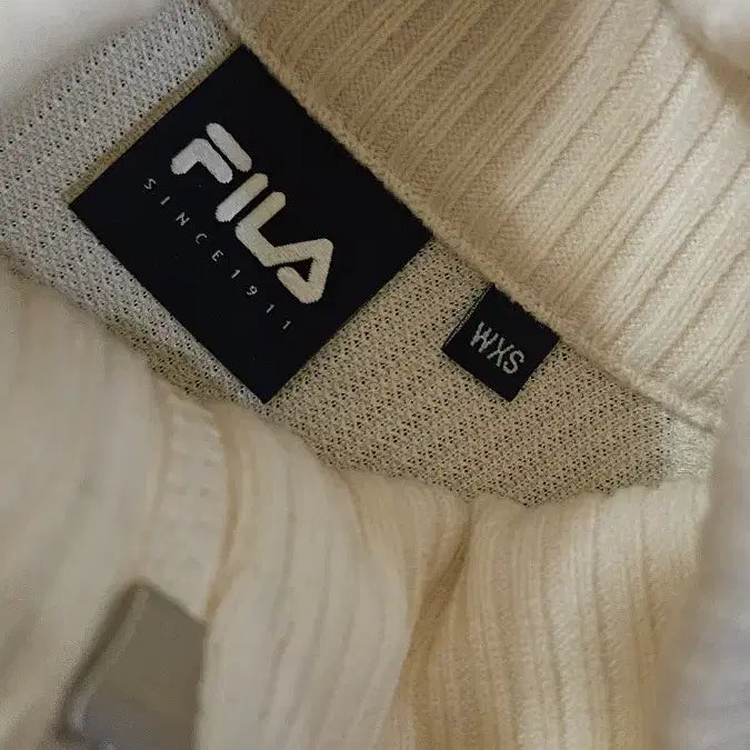 [BUNJANG] Fila 1911 Knit Track Jacket and Skirt Set-up / 휠라1911 니트트랙 자켓, 스커트 셋업