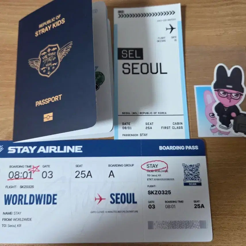 [SOLD OUT] [BUNJANG] Stray Kids Changbin Dwaekki Popup Entrance Exclusive Set / 스트레이키즈 스키즈 스키주 팝업 입장 특전 돼끼 세트 창빈