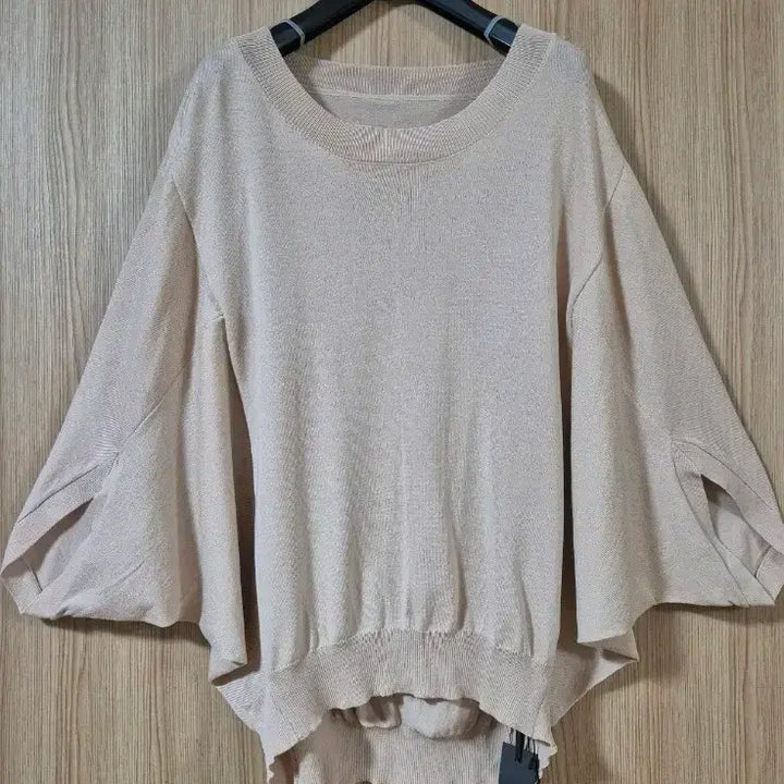 [BUNJANG] Vera Wang Knit Top (New) Size 77-88 / 베라왕 니트(새상품)77~88
