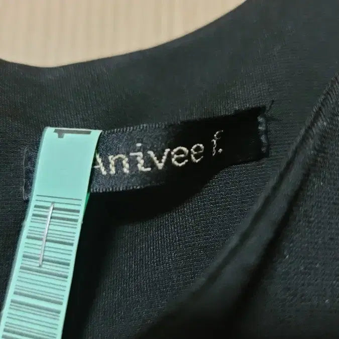[BUNJANG] Anivvy Black Drape Slim Fit Dress Size 66 / 아니베에프 블랙 드레이프 슬림핏 원피스 66size(드라이완료)