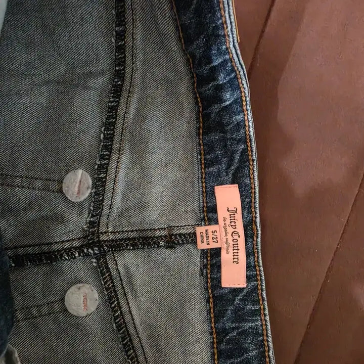 [BUNJANG] Juicy Couture Cubic Logo Denim Mini Skirt / 쥬시꾸뛰르 큐빅로고 데님 미니스커트