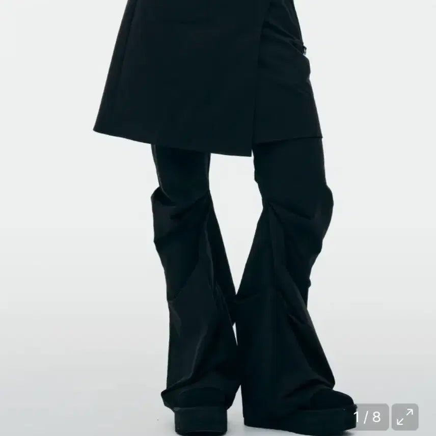 [BUNJANG] Tuuomio Black Skirt Layered Pants / 뚜오미오 블랙 스커트 레이어드 팬츠