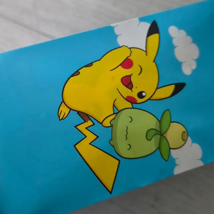 [BUNJANG] Olive Young Pikachu Heart Balloon Film Camera (Sealed) / 미개봉) 올리브영 피카츄 하트풍선 포켓몬 필름 카메라