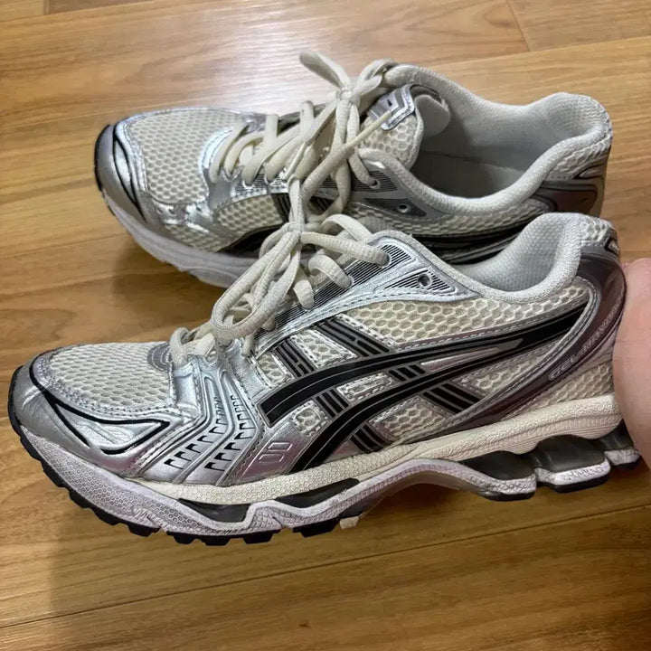[BUNJANG] ASICS Gel-Kayano 14 Cream Black / 아식스 젤카야노14 크림블랙 235