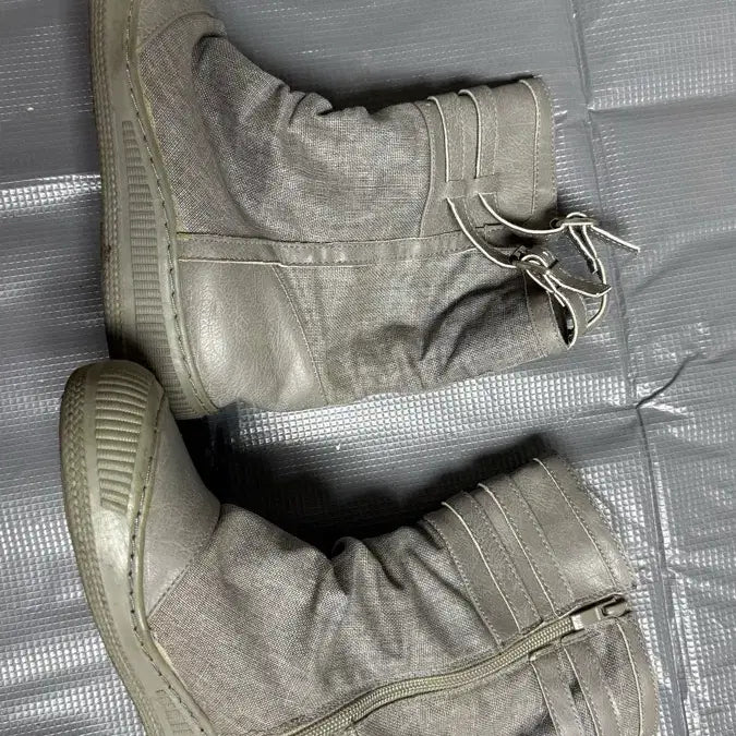 [BUNJANG] Rui Hill Gray Ankle Boots / Rui Hill 그레이 부츠 230 판매합니다.