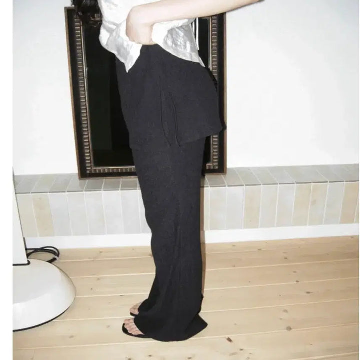 [BUNJANG] Frilly New Arrival Black Skirt Pants Summer Material / 프릴리 새상품 블랙 치마 바지 여름소재