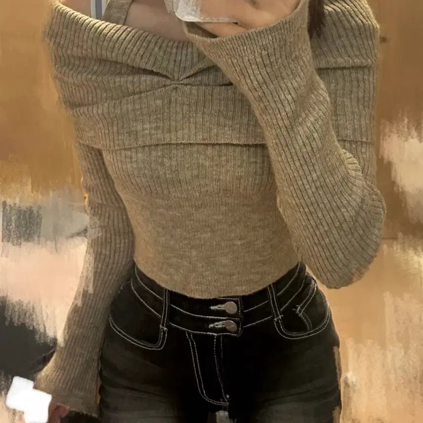 [BUNJANG] Off-Shoulder Knit Long-Sleeve T-Shirt / 오프숄더 니트 긴팔 티셔츠