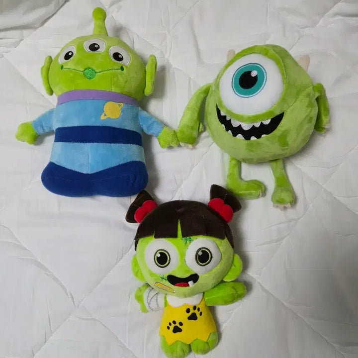 [BUNJANG] Monsters, Inc. Toy Story Alien Large Plush Toy 30cm / 몬스터 주식회사 토이스토리 외계인 도깨비인형 큰인형 대형인형 30cm