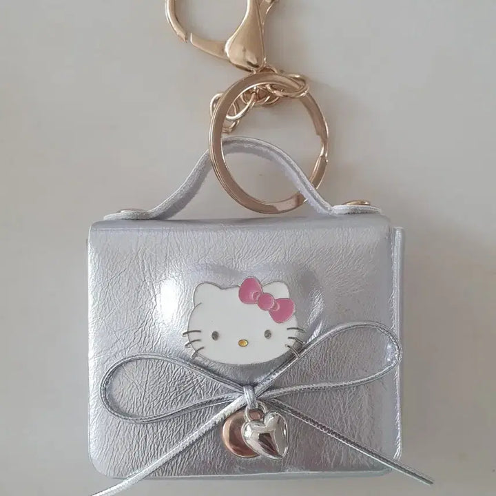 [BUNJANG] Hello Kitty Mini Silver Bag Pouch Keychain / 헬로키티 미니 은색 가방 파우치 키링
