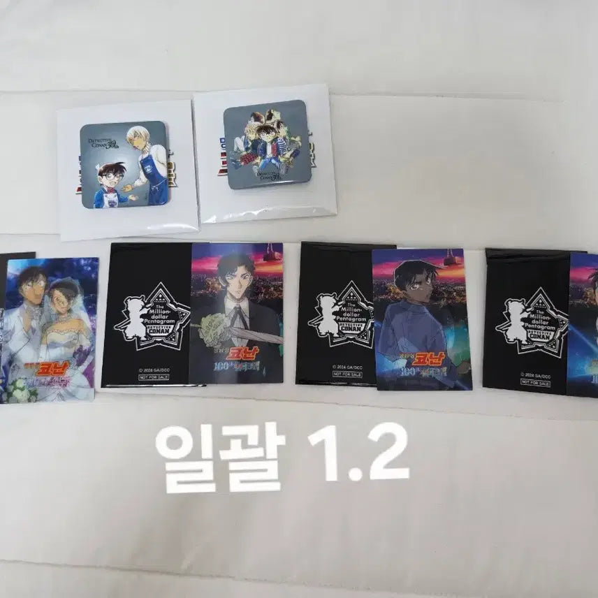 [BUNJANG] Detective Conan 30th Anniversary Pin Button &amp; Movie Photocard Bundle Set / 명탐정 코난 굿즈 30주년 핀버튼 극장판 포토카드 양도 판매