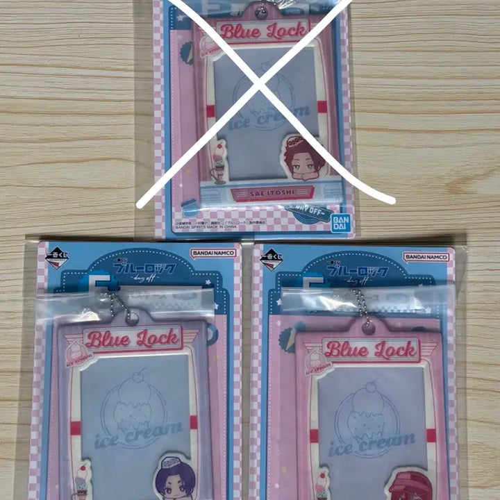 [BUNJANG] Blue Lock Day Off Kuji Card Holder / 블루록 데이오프 day off 쿠지 카드홀더 판매