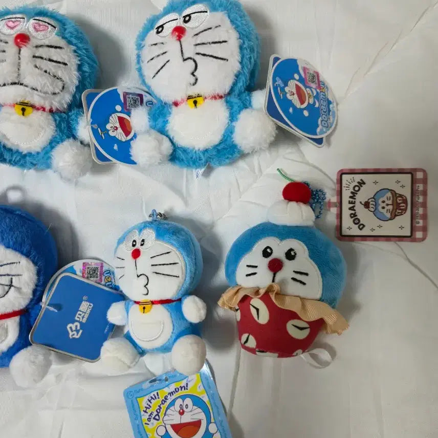 [BUNJANG] Doraemon Character Keychain and Bag Charm Collection / 인형모음 키링 열쇠고리 가방고리 고리인형 도라에몽 도라에몽인형 캐릭터