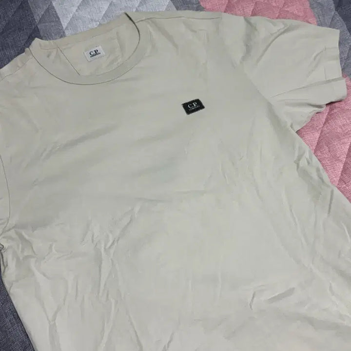 [BUNJANG] CP Company Short Sleeve T-Shirt Beige/Grey XL / CP컴퍼니 반팔 티셔츠 베이지그레이(XL)