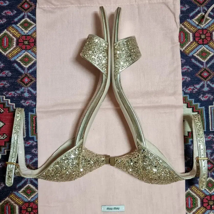 [BUNJANG] Miu Miu Gold Glitter Strap Heels - Size 37.5 (Excellent Condition) / 정품 미우미우 골드 글리터 스트랩힐 명품 샌들, 245mm (상태최상)
