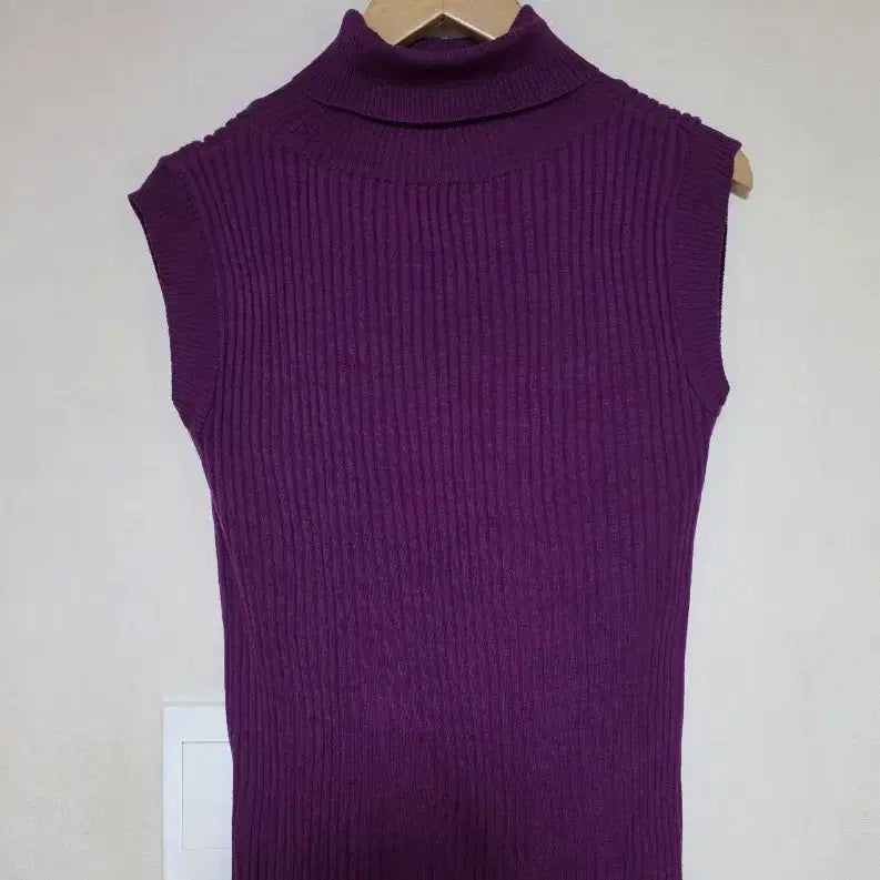 [BUNJANG] Purple Ribbed Turtleneck Sleeveless Knit / 퍼플 골지 목폴라 슬리브리스 니트