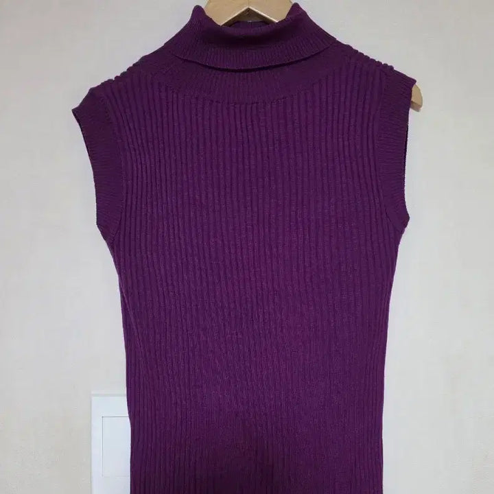 [BUNJANG] Purple Ribbed Turtleneck Sleeveless Knit / 퍼플 골지 목폴라 슬리브리스 니트