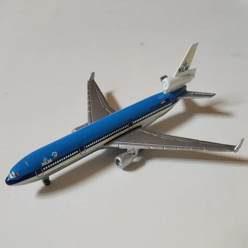 [BUNJANG] Schabak KLM MD-11 Airplane Model 1:600 / SCHABAK KLM MD-11 모형 비행기 1:600