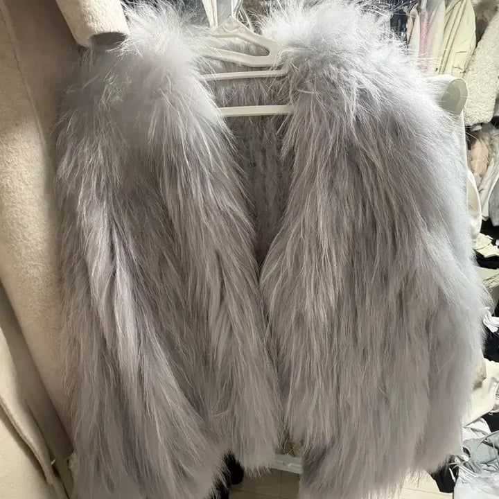 [BUNJANG] Knitting Saga Fox Fur Vest / 니팅 사가폭스퍼 리얼폭스