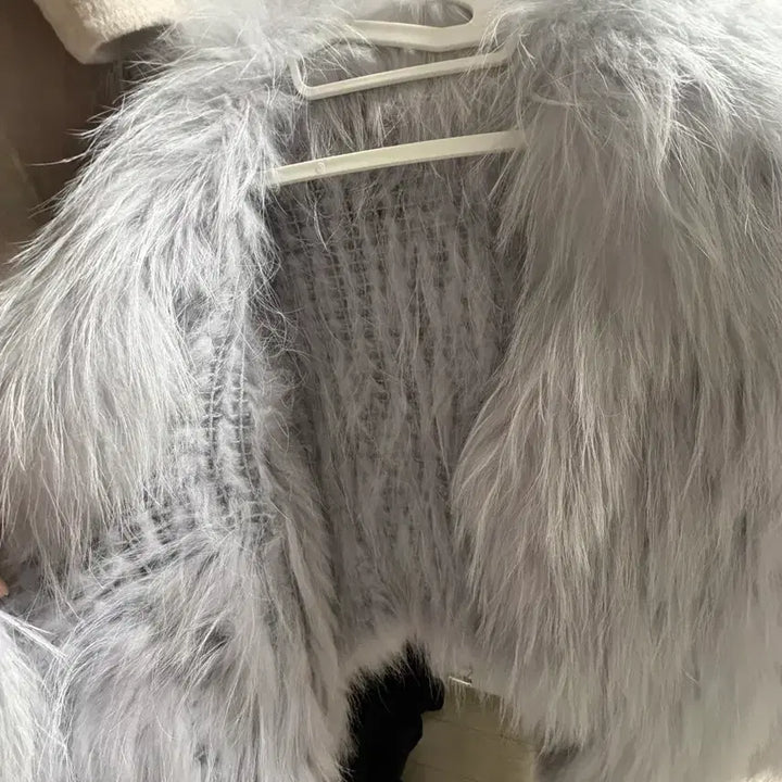 [BUNJANG] Knitting Saga Fox Fur Vest / 니팅 사가폭스퍼 리얼폭스