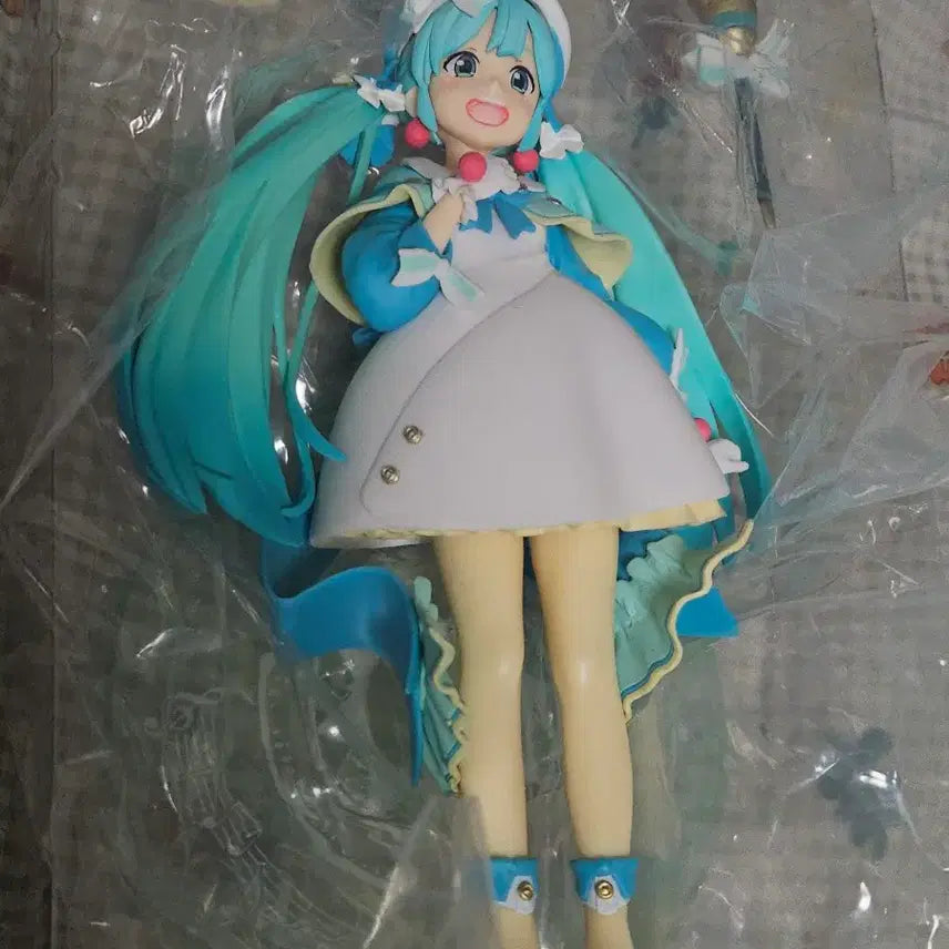 [BUNJANG] Taito Hatsune Miku Figure Second Season Winter Ver. / 타이토 하츠네 미쿠 피규어 세컨드 시즌 겨울 버전