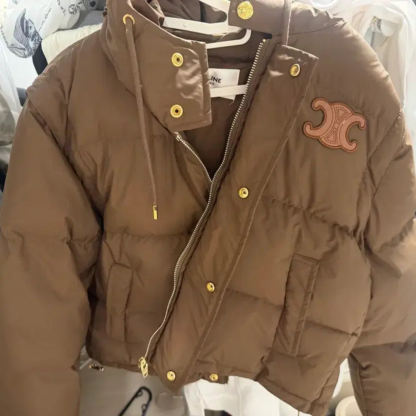 [BUNJANG] Imported Two-Way Padding Jacket (Detachable Sleeves) / 수입의류 투웨이 패딩 (조끼로 분리 가능)