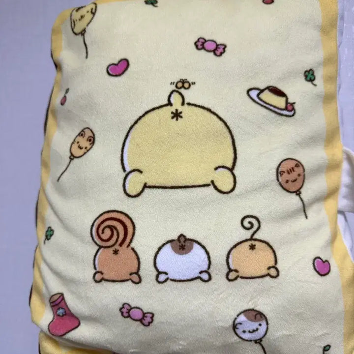 [BUNJANG] Pompompurin Village Vanguard Limited Edition Cushion / 폼폼푸린 빌리지뱅가드쿠션(한정판 5/15까지만 판매