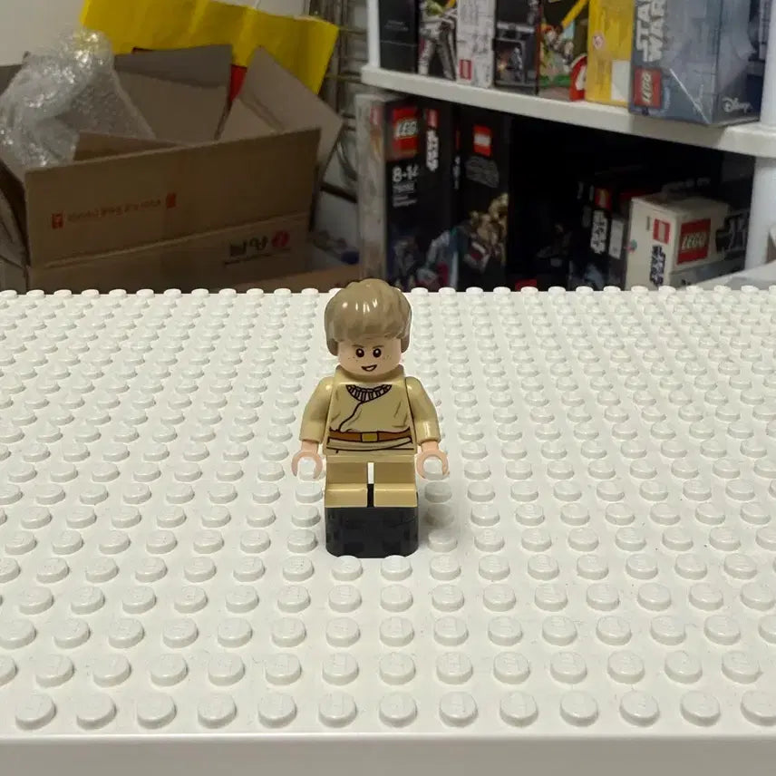 [BUNJANG] LEGO Star Wars Young Anakin Skywalker Minifigure (Short Legs) / 레고 스타워즈 어린 아나킨 스카이워커(Short Legs)