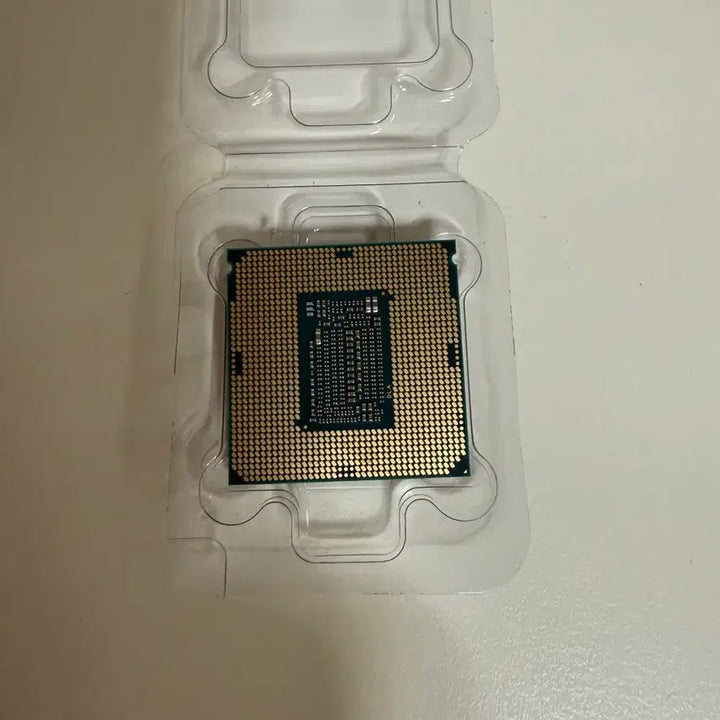 [SOLD OUT] 인텔 i7-9700K CPU 3.6GHz