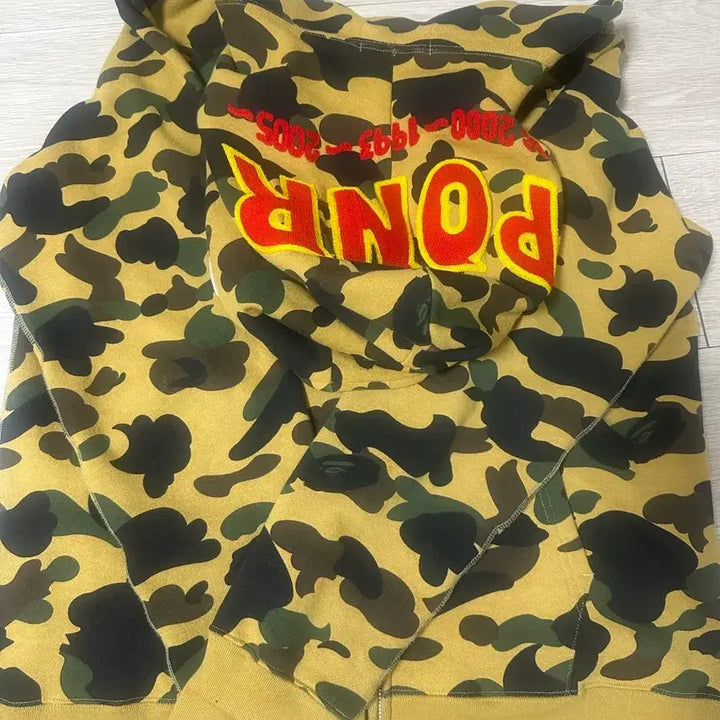 [BUNJANG] BAPE Camo Hooded Zip-Up XL / (급처 새상품급) 베이프 카모 후드집업 XL