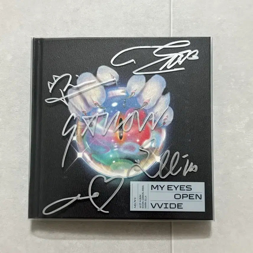 [BUNJANG] MEOVV MiyaO My Eyes Open Wide Signed Album / MEOVV 미야오 My Eyes Open Wide 사인 앨범