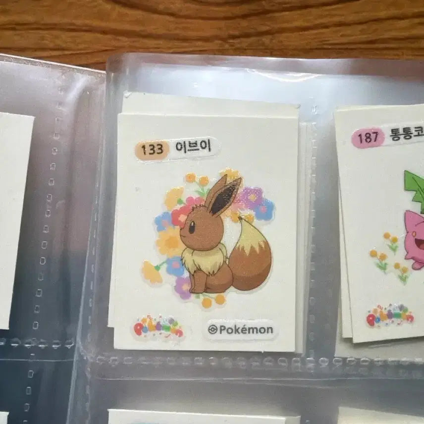 [BUNJANG] Flower Eevee Ddibu Seal / 꽃 이브이 띠부씰