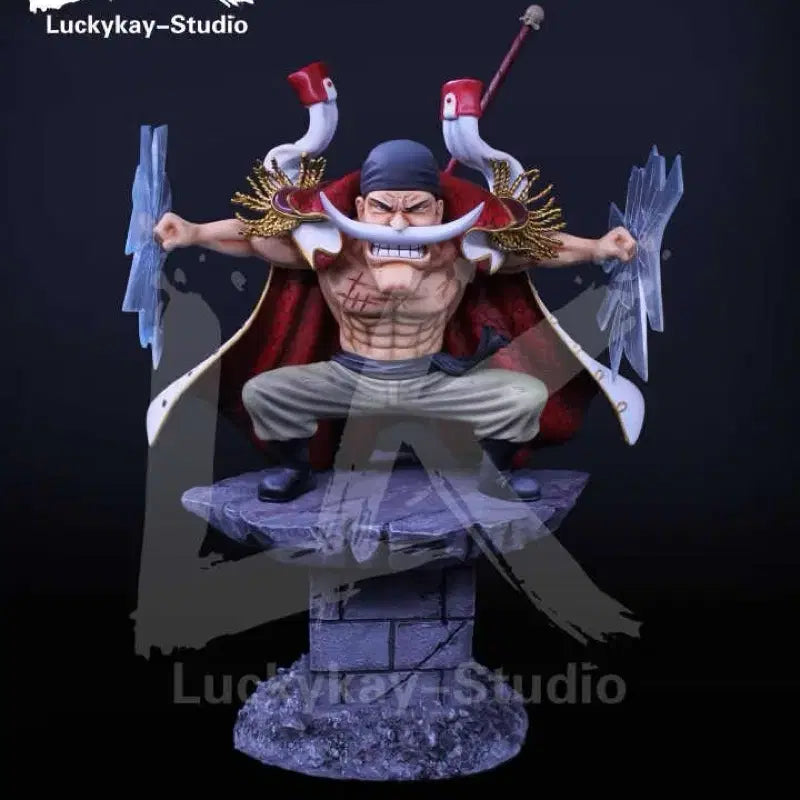 [BUNJANG] LK White Whale Figure / LK 흰수염고래 피규어