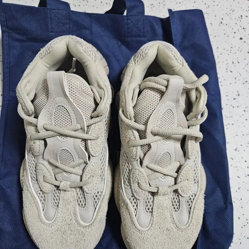 [BUNJANG] Adidas Yeezy 500 Blush (240) / 아디다스 이지 500 블러쉬  240